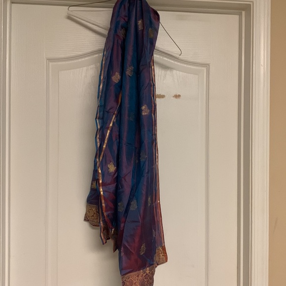 Vintage silk dress and matching coat and scarf - Picture 6 of 9